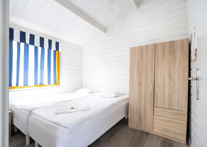 Wakacyjny Raj Lodge *